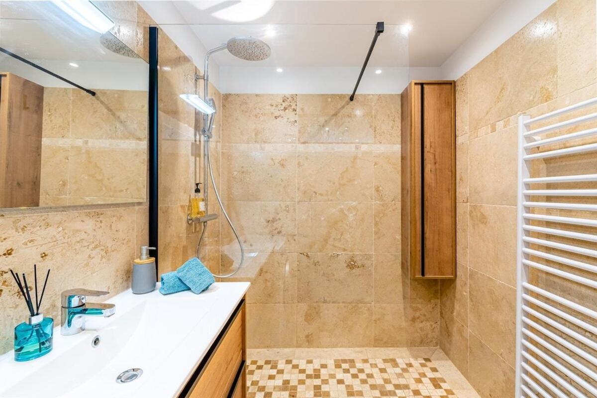 Cassis Le Marignan- Rdc - Garage - Classe 3 Etoiles Eksteriør billede
